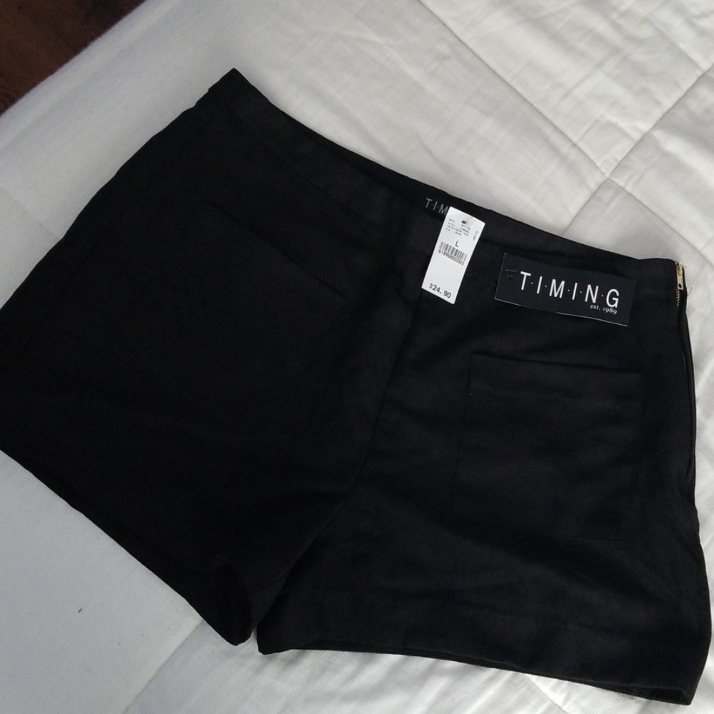 Wet Seal black shorts